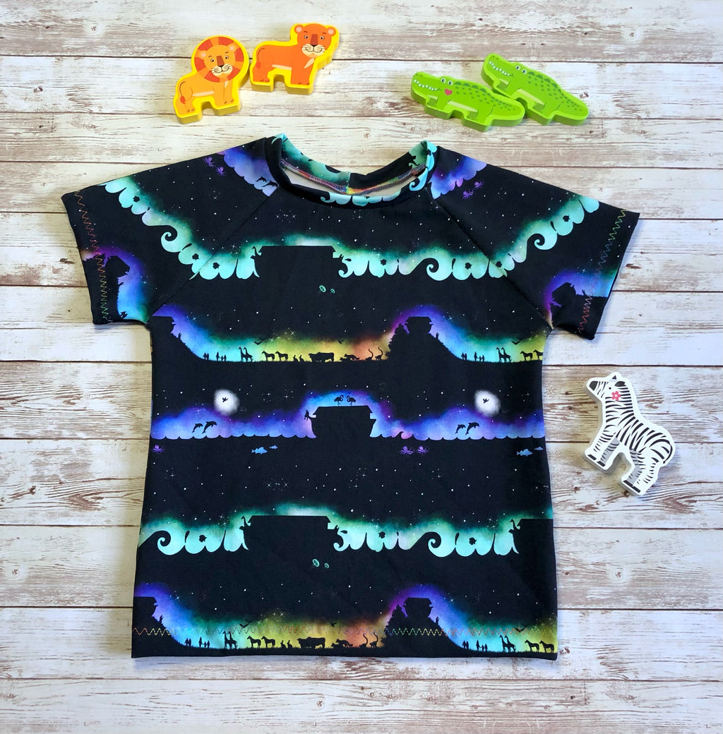 Our exclusive black noahs ark design made up into a top. Available to pre-order on 22 bases!